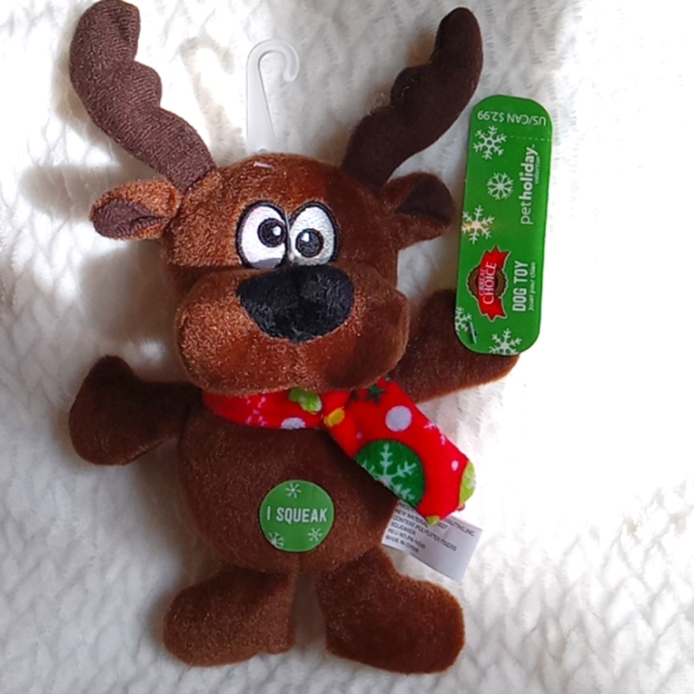 NEW.  MOOSE - DOG TOY BY GRREAT CHOICE.  PLUSH, SOFT AND CUDDLY.